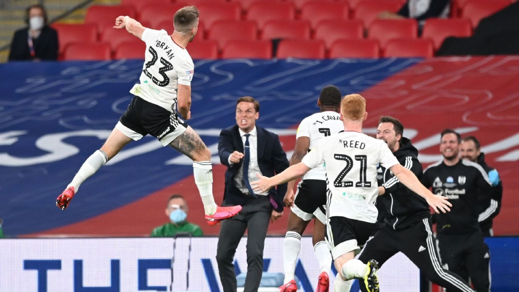 以法國的姆 以法國的姆